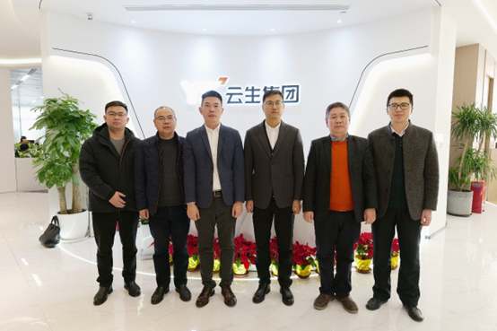 湖州市人社局副局长钱振宇一行领导莅临云生集团调研考察